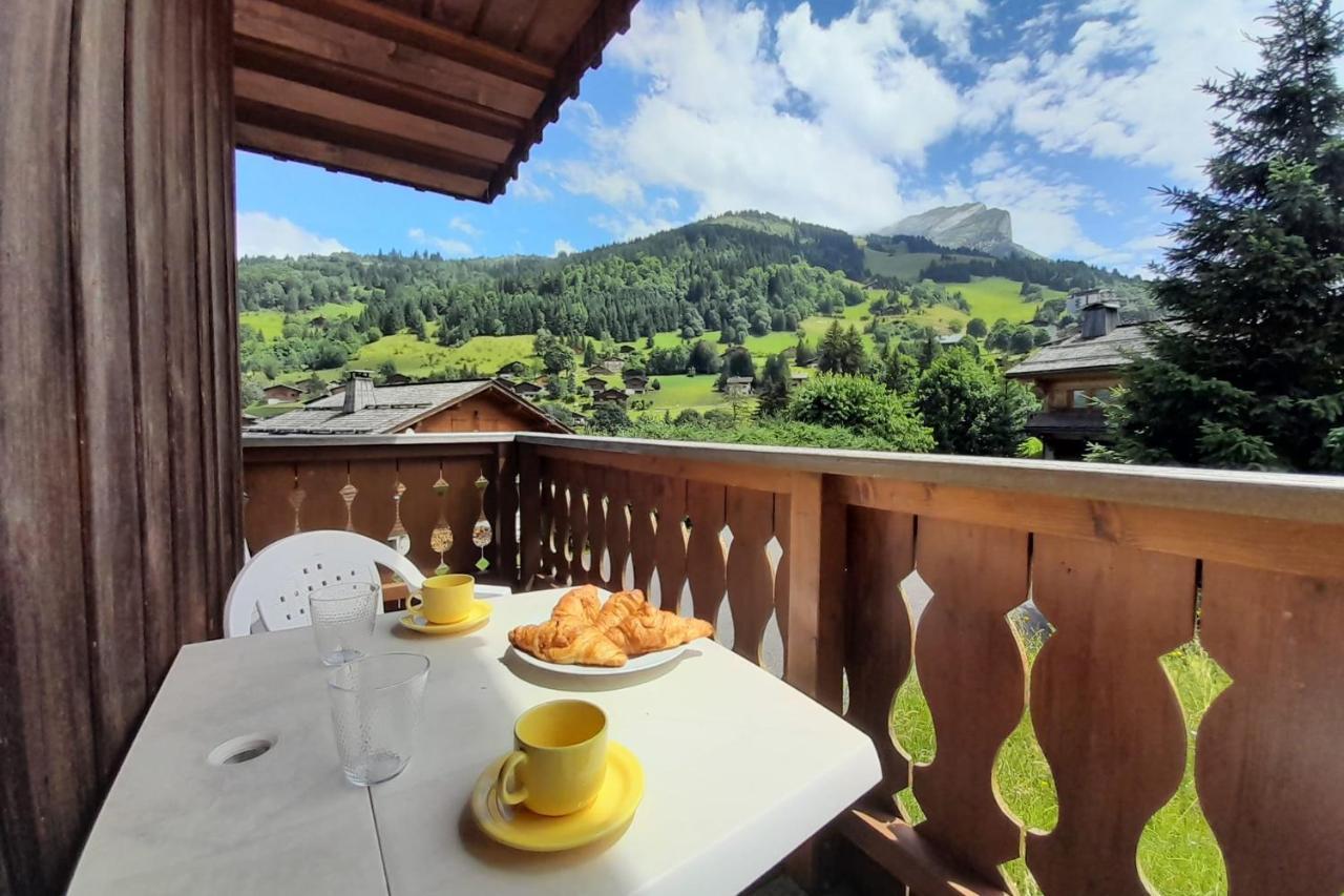 Quiet Apartment Near The Slopes ラ・クリュサ エクステリア 写真